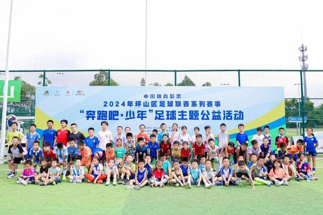 国脚再+1！大连英博两将入选中国男足国家队